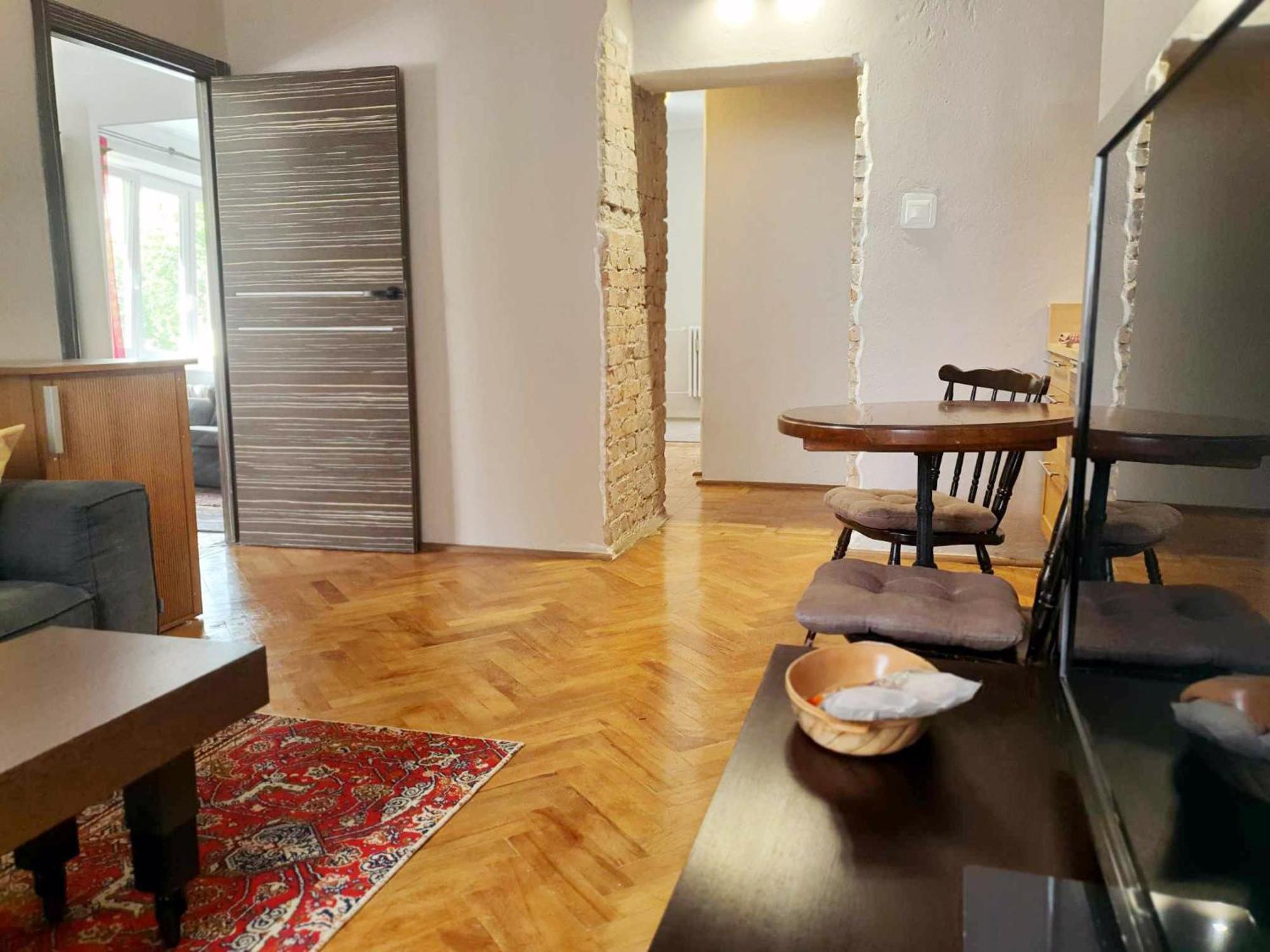 Hello Velo Apartment *
